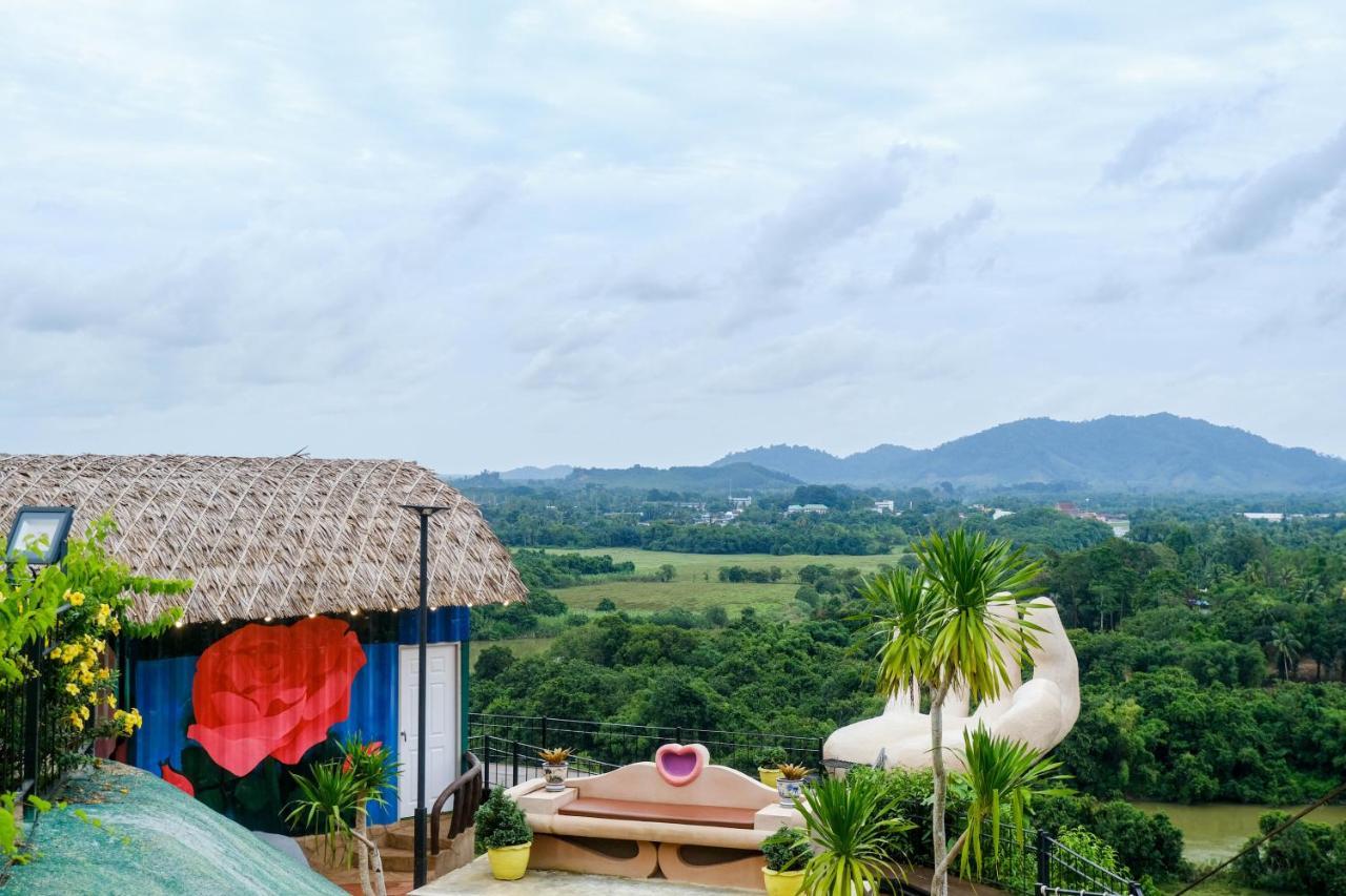 Hotel Bangmara Hill Takuapa Exterior foto